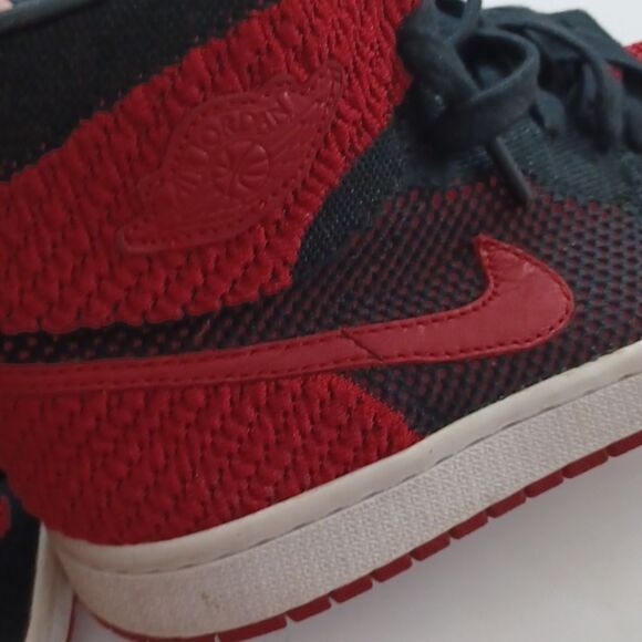 Nike High-Top Sneakers in Black and Red - Picture 14 of 14